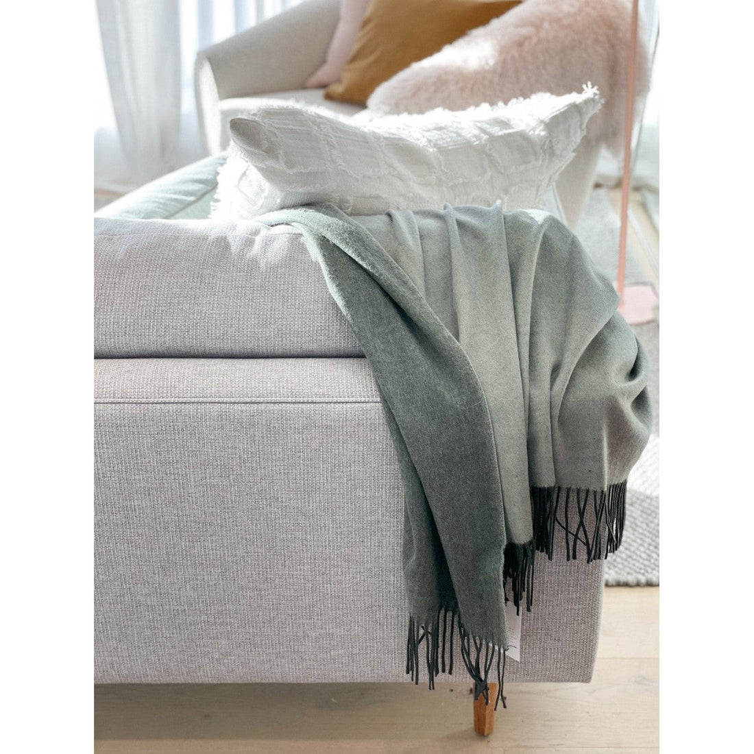 LM Home Cashmere Mix Throw - Eucalyptus/Gum